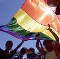  8.000 personnes  Lyon, idem  Marseille - Gay Pride  
