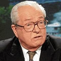 Le Pen cherche  faire oublier son hostilit au PaCS - 